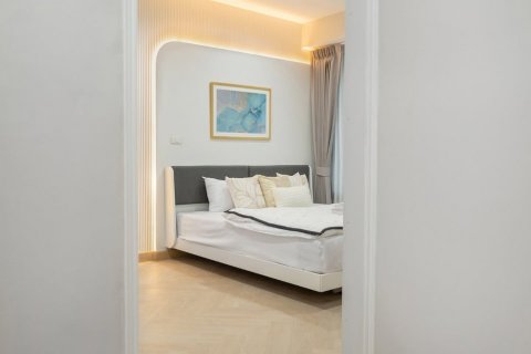 Condominio de 2 dormitorios en Khlong San, Bangkok, Tailandia № 123939 - foto 3