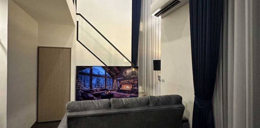 Condominio de 2 dormitorios en Chatuchak, Bangkok, Tailandia № 126608