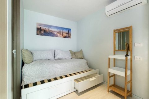 Condominio de 2 dormitorios en Pattaya, Tailandia № 126606 - foto 9