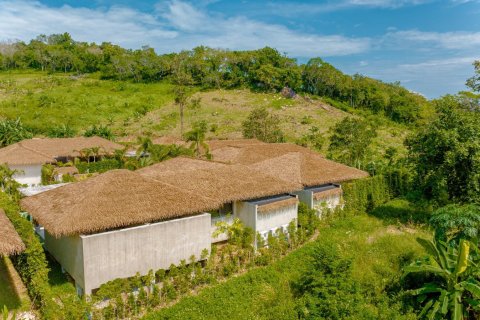 Casa de 3 dormitorios en Ko Samui, Tailandia № 85249 - foto 18