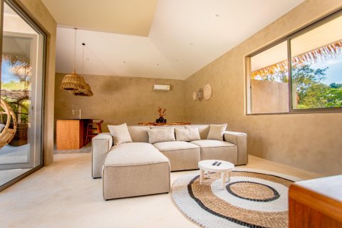 Casa de 3 dormitorios en Ko Samui, Tailandia № 85249 - foto 9