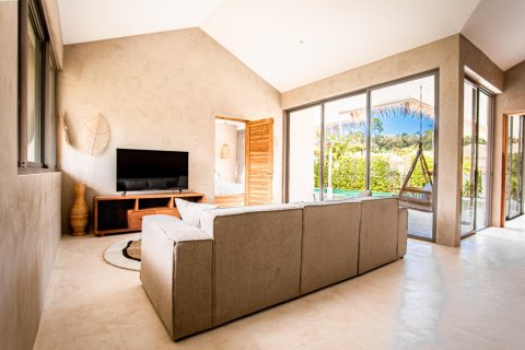 Casa de 3 dormitorios en Ko Samui, Tailandia № 85249 - foto 4