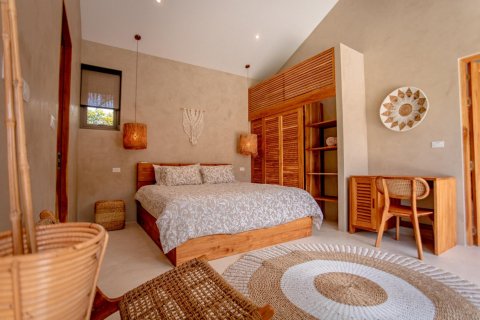 Casa de 3 dormitorios en Ko Samui, Tailandia № 85249 - foto 15