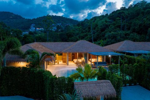 Casa de 3 dormitorios en Ko Samui, Tailandia № 85249 - foto 2