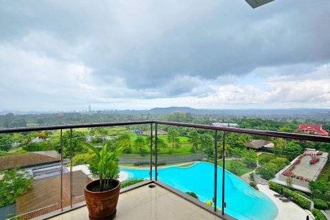 Condominio de 3 dormitorios en Bang Sare, Tailandia № 110957