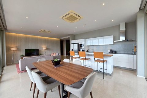Condominio de 3 dormitorios en Bang Sare, Tailandia № 110957 - foto 12