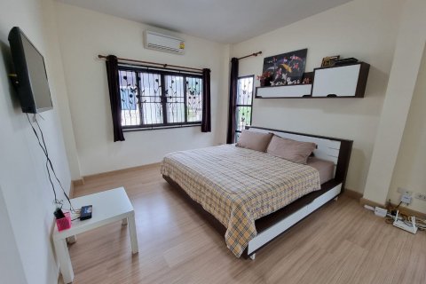 Casa de 3 dormitorios en Pattaya, Tailandia № 80122 - foto 19