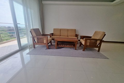 Condominio de 3 dormitorios en Pattaya, Tailandia № 80121 - foto 8