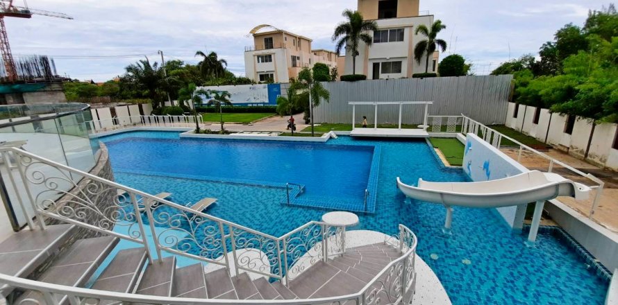 Condominio de 3 dormitorios en Pattaya, Tailandia № 80121