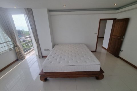 Condominio de 3 dormitorios en Pattaya, Tailandia № 80121 - foto 22