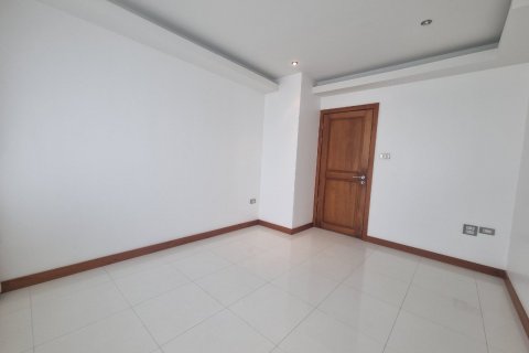 Condominio de 3 dormitorios en Pattaya, Tailandia № 80121 - foto 19