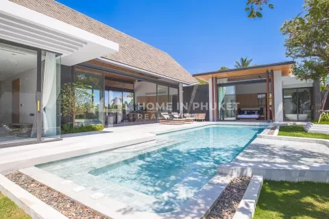 Casa de 4 dormitorios en Phuket, Tailandia № 130857 - foto 2