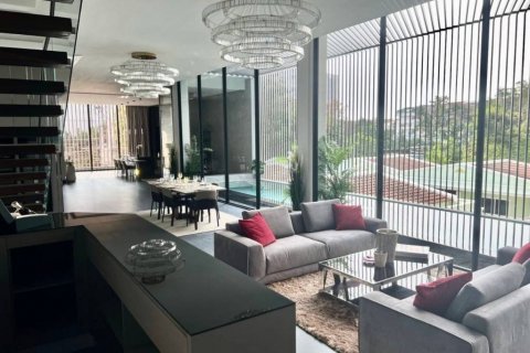 Haus in Pattaya, Thailand 6 Schlafzimmer № 121119 - Foto 7