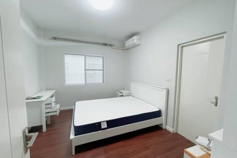 Casa de 5 dormitorios en Phuket, Tailandia № 121122 - foto 9