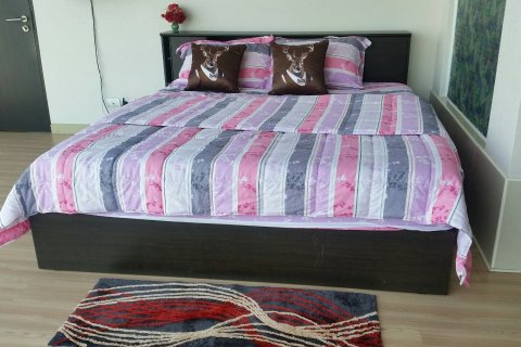 Condominio de 1 dormitorio en Phra Khanong, Bangkok, Tailandia № 144063 - foto 10