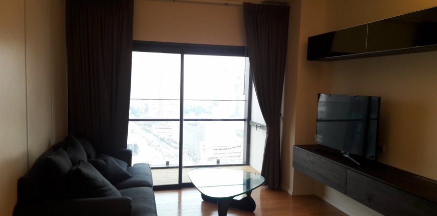 Condominio de 2 dormitorios en Bangkok, Tailandia № 144023
