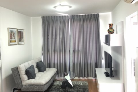 Condominio de 1 dormitorio en Bangkok, Tailandia № 144062 - foto 2