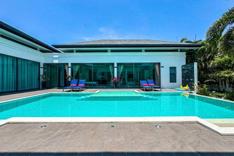 Chalet de 4 dormitorios en Phuket, Tailandia № 124748 - foto 4