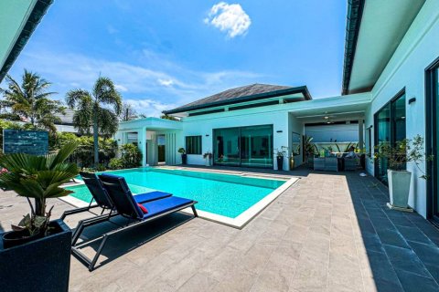 Chalet de 4 dormitorios en Phuket, Tailandia № 124748 - foto 6