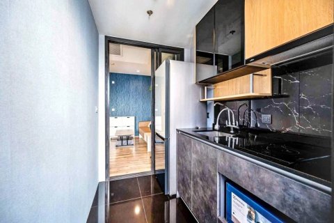 Condominio de 1 dormitorio en Chatuchak, Bangkok, Tailandia № 125782 - foto 7