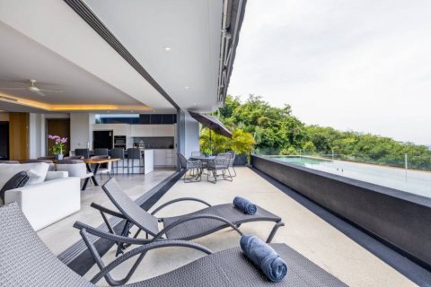 Apartment in Phuket, Thailand 3 bedrooms № 125901