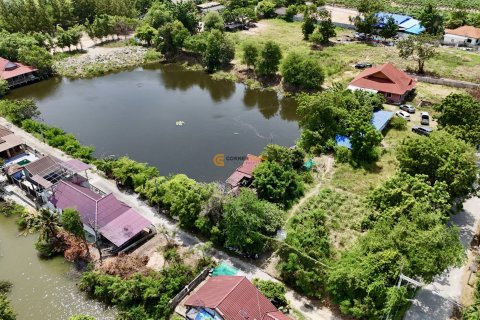 Terreno en Chonburi, Tailandia № 132139 - foto 3