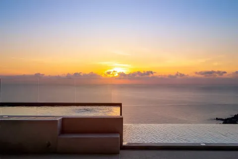 Villa on Chaweng Beach, Ko Samui, Thailand 4 bedrooms № 107268 - photo 24