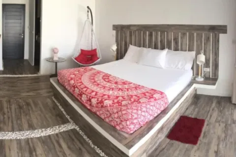 Chalet de 4 dormitorios en Chaweng Beach, Ko Samui, Tailandia № 107274 - foto 5