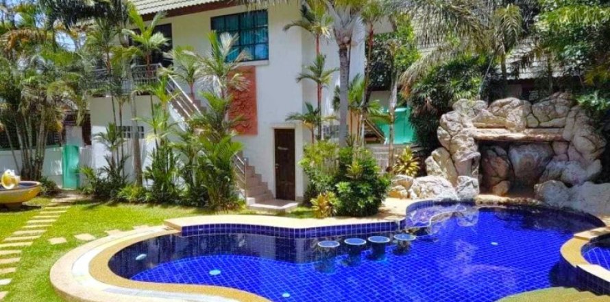 Haus in Pattaya, Thailand 7 Schlafzimmer № 104974