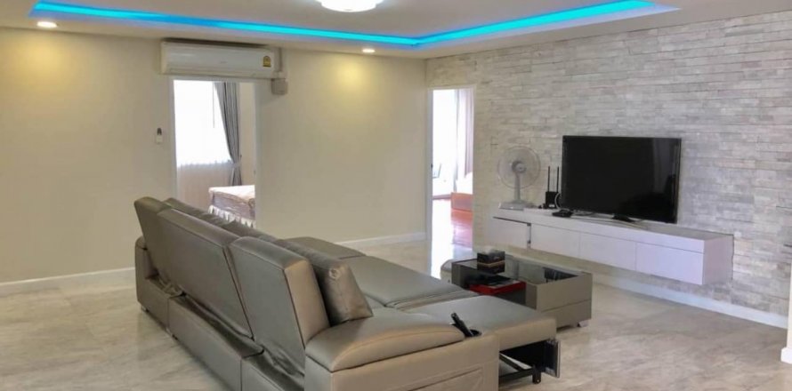 Eigentumswohnung in Watthana, Bangkok, Thailand, 4 Schlafzimmer  № 123960