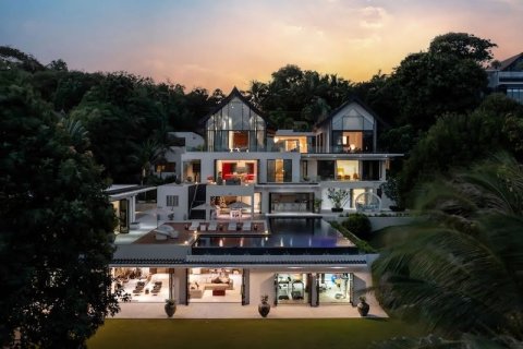 Chalet de 6 dormitorios en Phuket, Tailandia № 123963 - foto 16