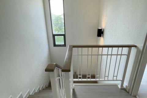 House in Bangkok, Thailand 4 bedrooms № 82820 - photo 7
