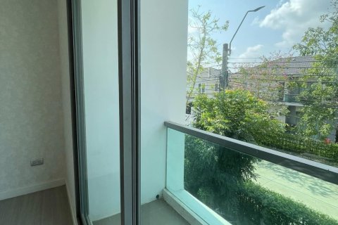 House in Bangkok, Thailand 4 bedrooms № 82820 - photo 9