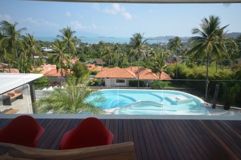 Casa de 5 dormitorios en Ko Samui, Tailandia № 82821 - foto 9