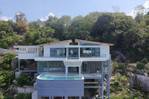 Villa in Surat Thani, Thailand 3 bedrooms № 124397