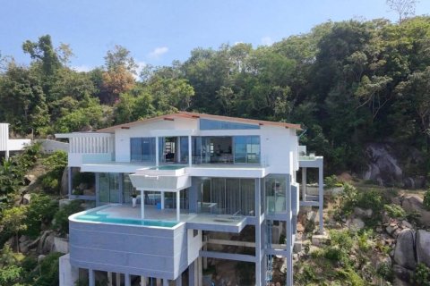 Villa in Surat Thani, Thailand 3 bedrooms № 124397 - photo 3
