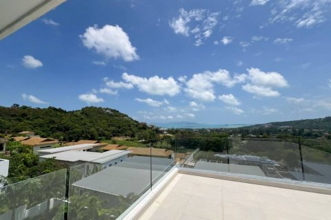 Chalet de 4 dormitorios en Surat Thani, Tailandia № 124393 - foto 7