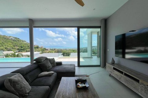 Chalet de 4 dormitorios en Surat Thani, Tailandia № 124393 - foto 9