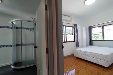 House in Pattaya, Thailand 4 bedrooms № 125617 - photo 12