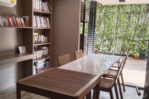 Eigentumswohnung in Watthana, Bangkok, Thailand, 2 Schlafzimmer № 123909 - Foto 12