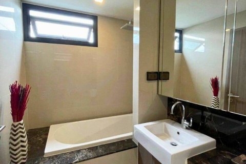 Eigentumswohnung in Watthana, Bangkok, Thailand, 2 Schlafzimmer № 123909 - Foto 17