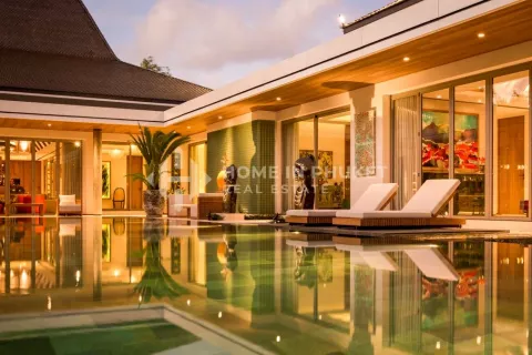 Casa de 4 dormitorios en Phuket, Tailandia № 131173 - foto 3