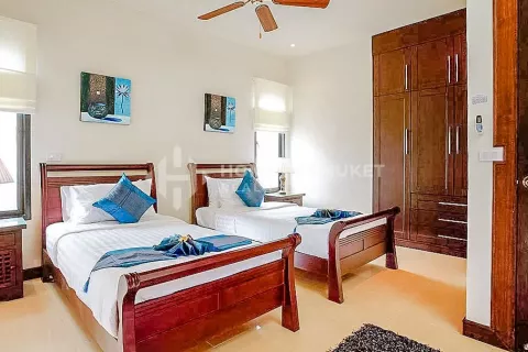 Casa de 7 dormitorios en Nai Harn Beach, Tailandia № 131169 - foto 15