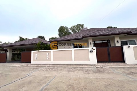 Estudio en Bang Lamung, Tailandia № 120998