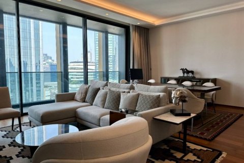 Condominio de 2 dormitorios en Khlong Toei, Bangkok, Tailandia № 132982