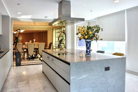Ático de 6 dormitorios en Bangkok, Tailandia № 132984 - foto 5