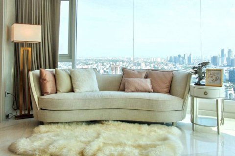 Ático de 6 dormitorios en Bangkok, Tailandia № 132984 - foto 3