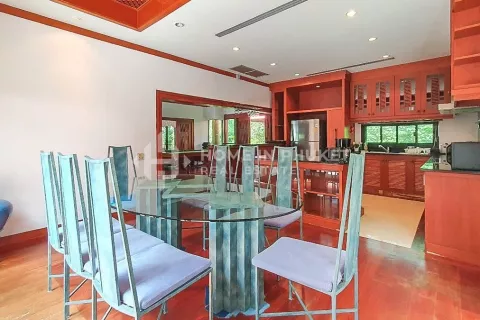 Casa de 4 dormitorios en Nai Harn Beach, Tailandia № 131267 - foto 8