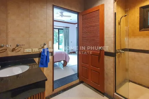 Casa de 4 dormitorios en Nai Harn Beach, Tailandia № 131267 - foto 20