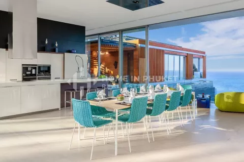 Casa de 4 dormitorios en Kamala, Tailandia № 131262 - foto 6
